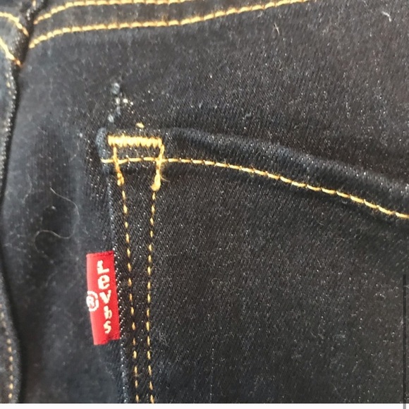 Levis high rise skinny jeans - Picture 6 of 10